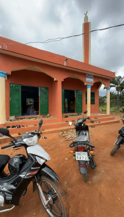 صورة مسجد وبئر ميثه خليف حويدر العنزي